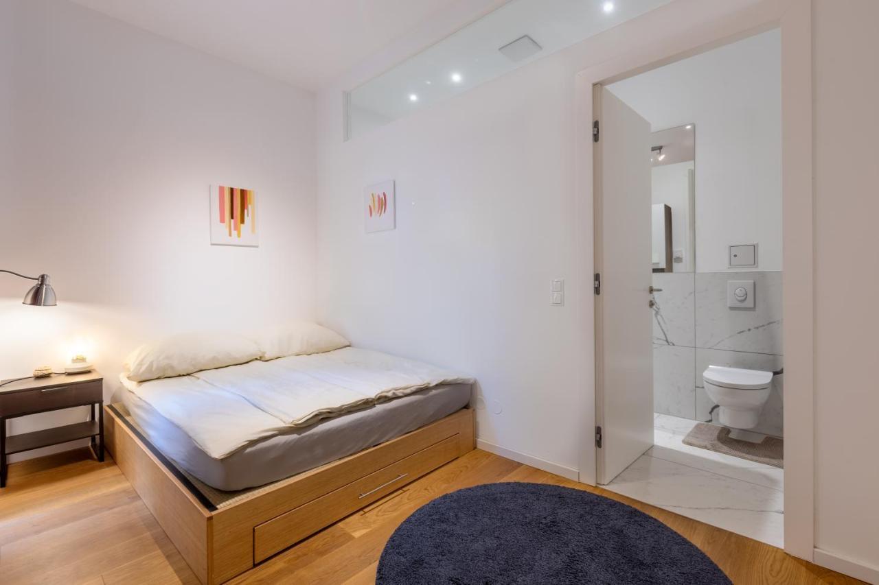 Cozy Apartment, 2 Private Terraces, 8 Min To City Center Bécs Kültér fotó