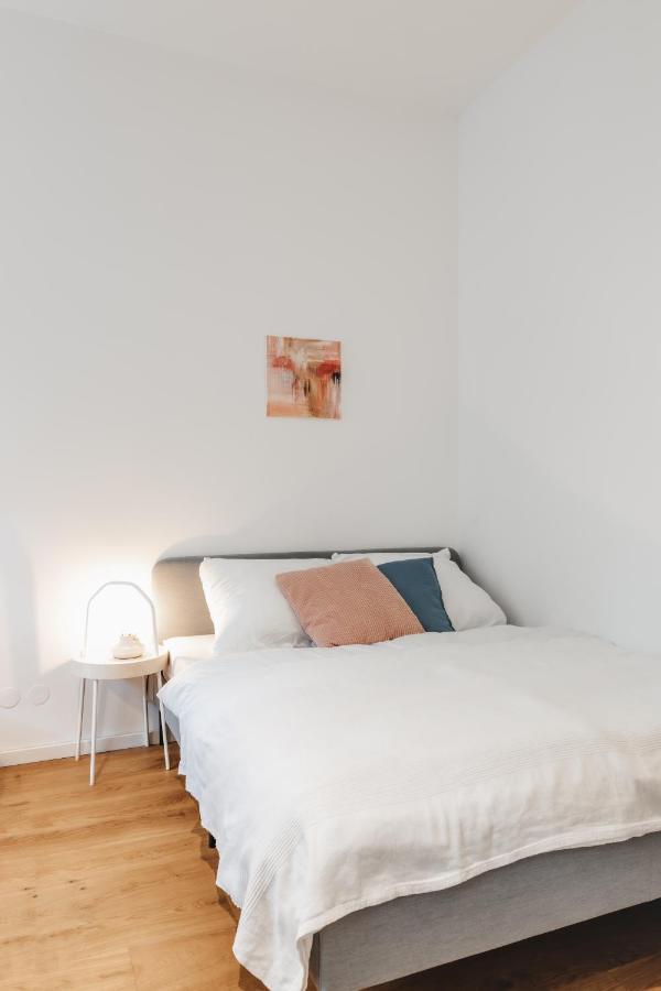 Cozy Apartment, 2 Private Terraces, 8 Min To City Center Bécs Kültér fotó